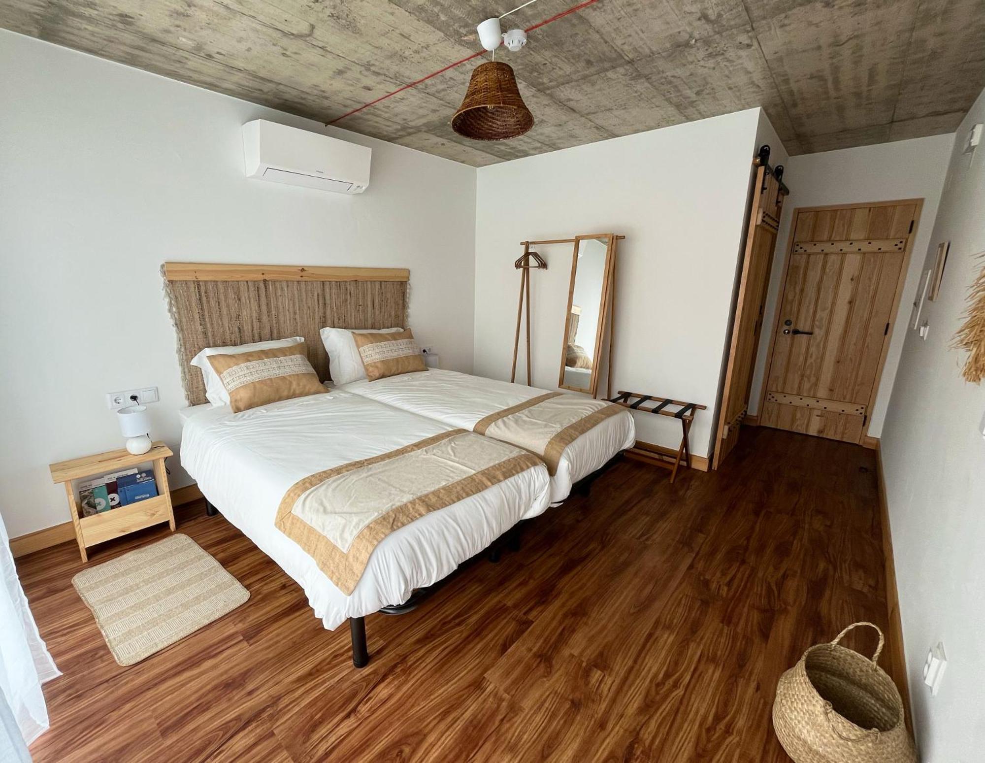 Silveira  Santa Cruz Dive House Padi Dive Resort מראה חיצוני תמונה